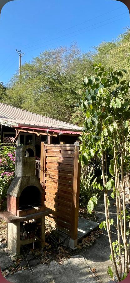 Location Gite Bungalow A 70M De La Plage Bouillante Eksteriør bilde